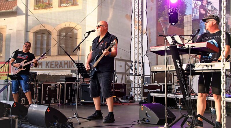 Pohodový rockový víkend na Podbořansku: v Kryrech bude v pátek řádit Brutus a ve Vroutku se v sobotu chystá křest nového CD od domácí kapely Full Time