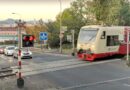 Přejezd u zastávky Louny střed bude bezpečnější. Přibližně do roka bude mít novinku: závory Přejezd u zastávky Louny střed bude bezpečnější. Přibližně do roka bude mít novinku: závory