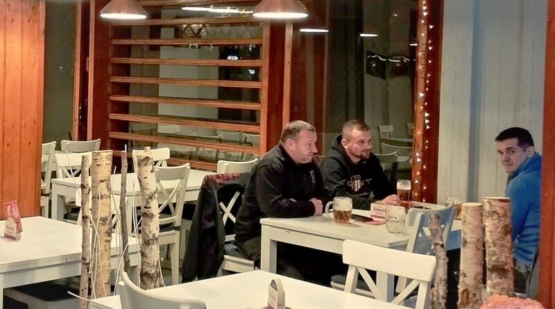 Oblíbenou restauraci Moskva vedou noví majitelé. Podnik má delší provozní dobu a přichystal i Mikuláše a Krampusy pro děti