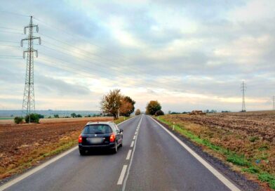 Na hlavní silnici ze Žatce do Podbořan či Plzně začnou platit omezení, za Radičevsí se bude jezdit jen 50 km/h