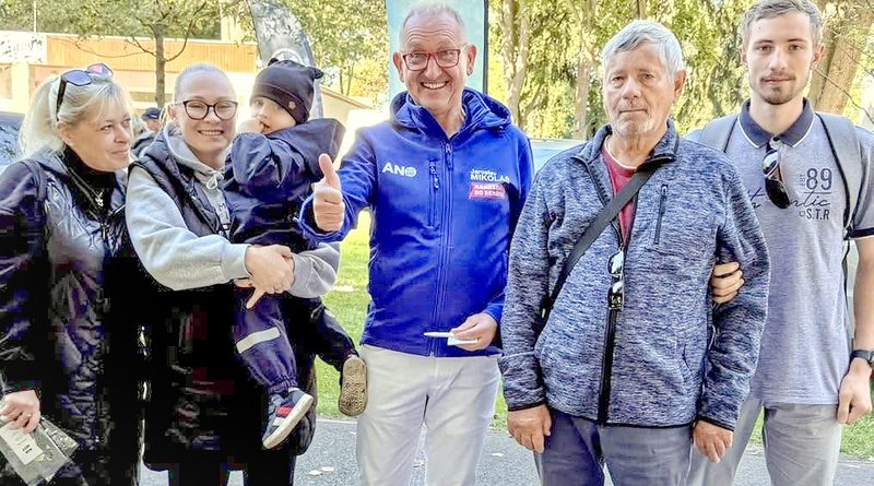 Jako senátor chci bojovat za náš region, za jeho obyvatele, službě pro veřejnost bych se věnoval naplno, říká Jaroslav Mikoláš